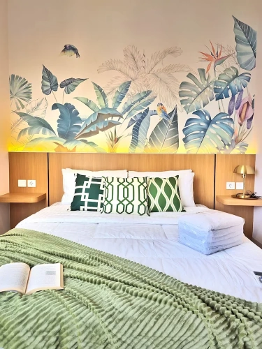 3 Bedrooms Apartment with city view