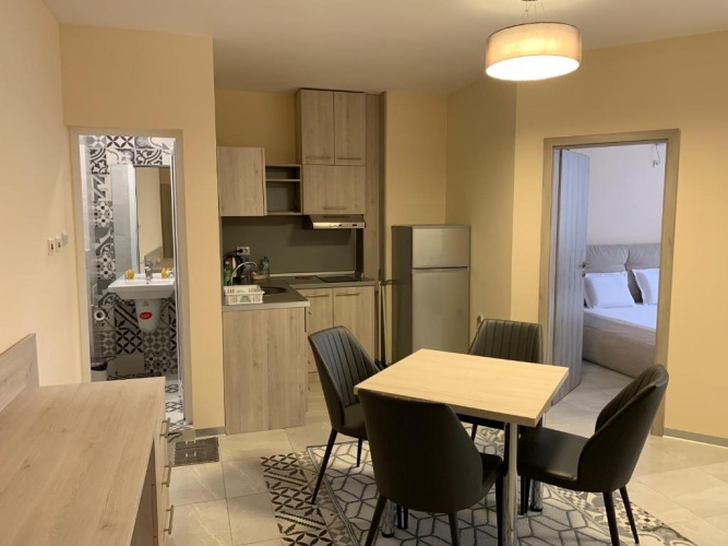 1 Bedroom Apartment