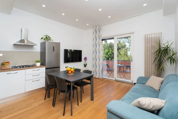 2 Bedrooms Apartment with balcony