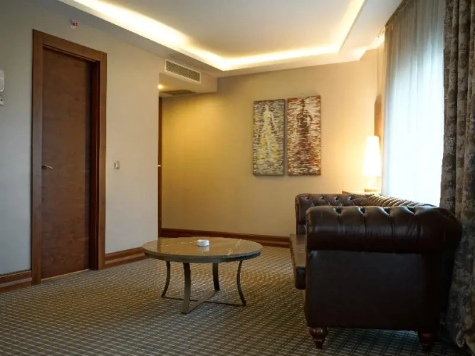 Standard Double Suite