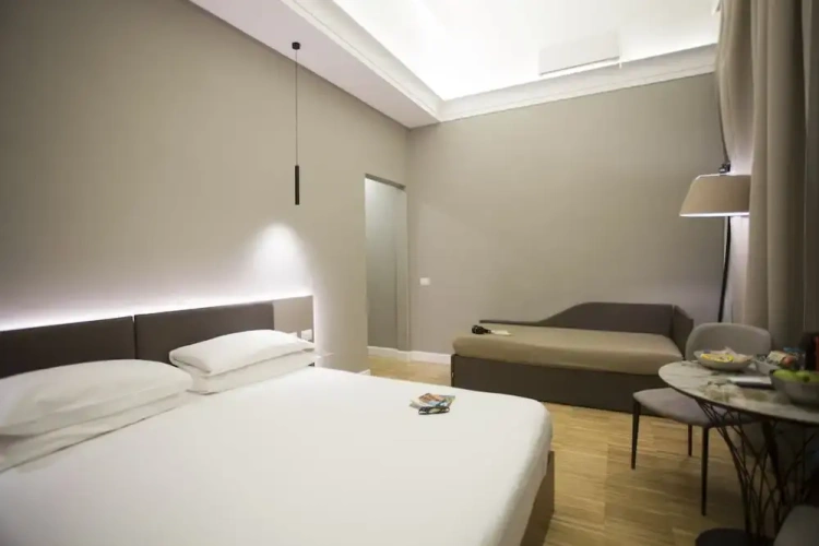 Classic Triple room