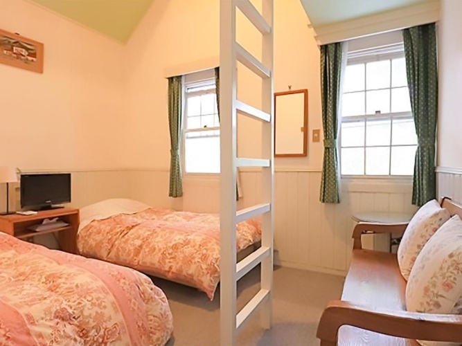 Quadruple Apartment