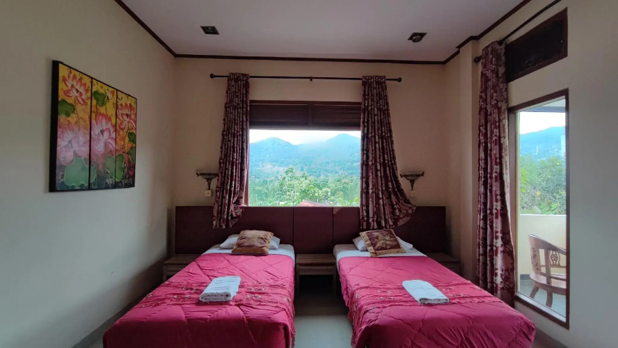 Taman Teratai Hotel