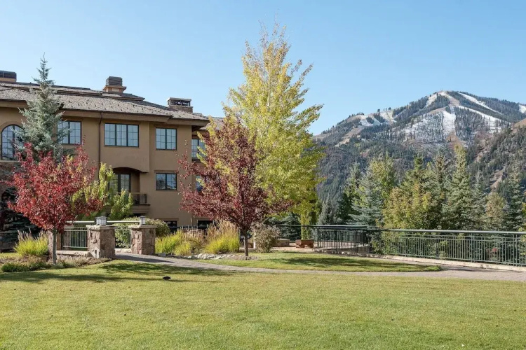 Thunder Springs A2-6 - 2 Br Condo