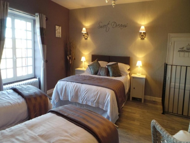 Standard Quadruple room