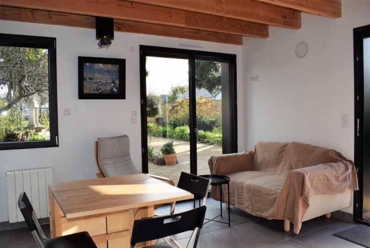 2 Bedrooms Cottage