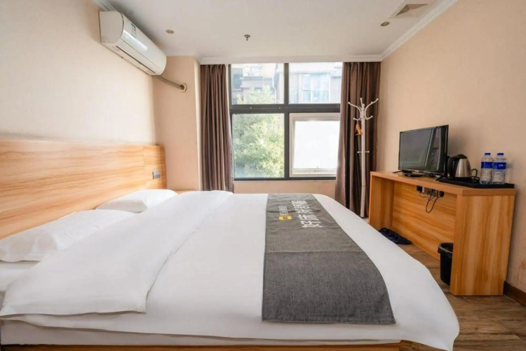 Mando Hotel