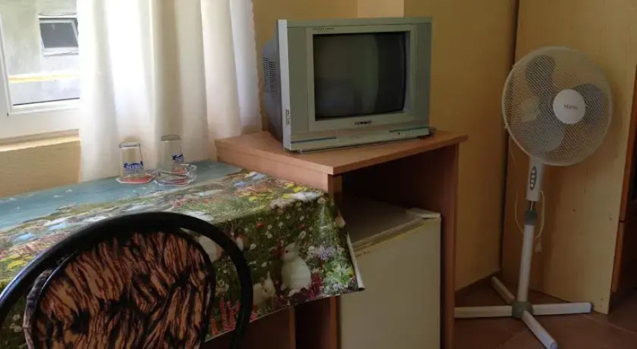 Kazlarov Guest House