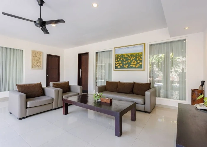 2 Bedrooms Villa with balcony