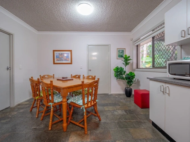 3 Bedrooms Family Apartment