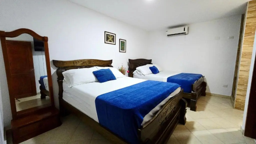 Hotel Olas Del Mar