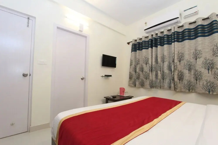 Green Land Suites