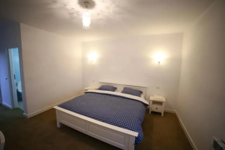 Fresh Accommodation