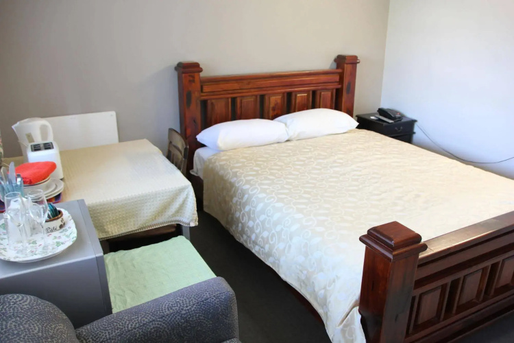 Parnell City Lodge