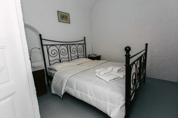 Santoimage house