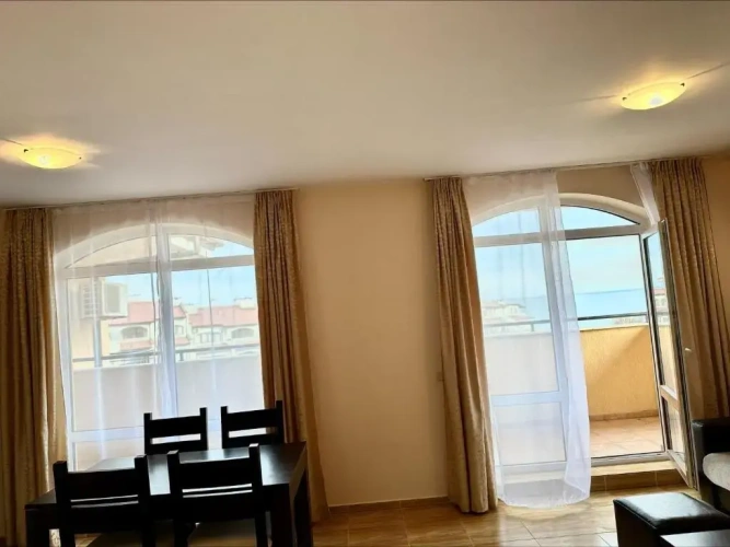 1 Bedroom Apartment with balcony