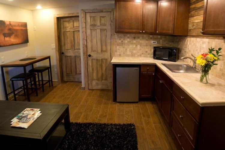 Deluxe Double Suite