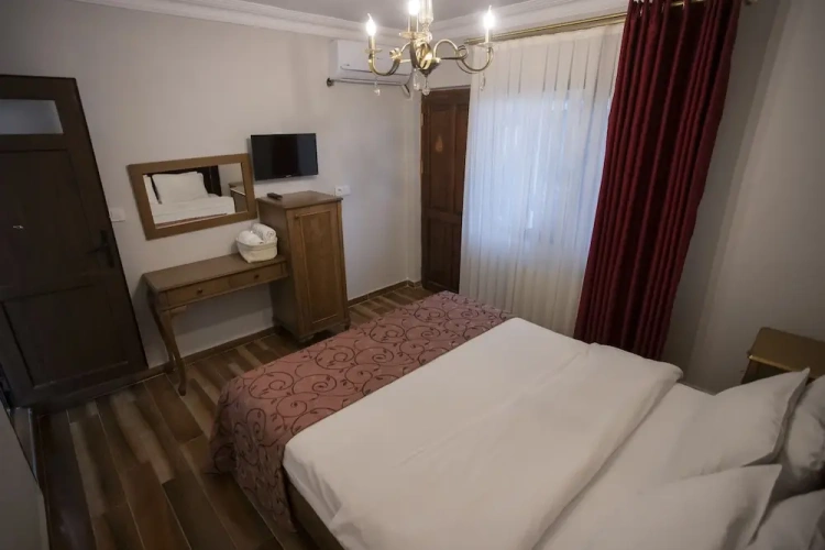 Economy Double room with garden view