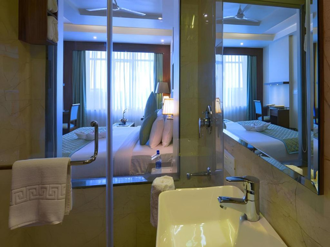 Hotel Shri Ram Empire