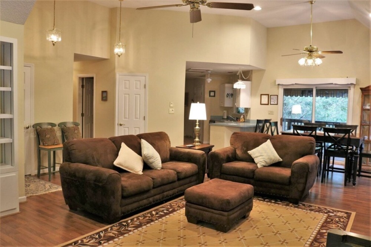 Noll House