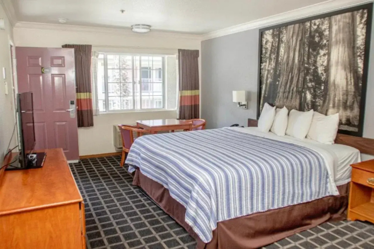 Super 8 By Wyndham Willits