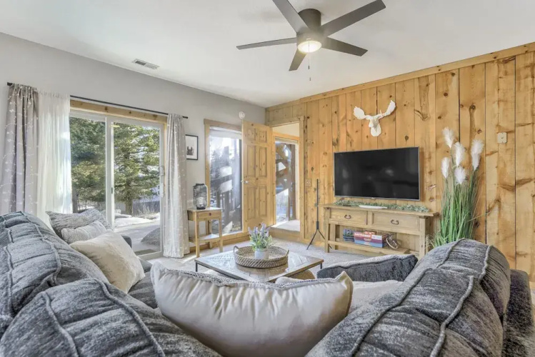 Cedar Chalet