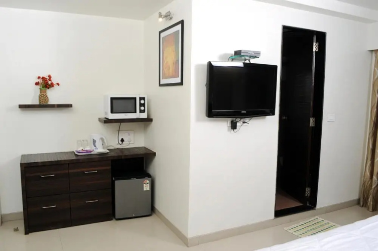 Suresh Inn