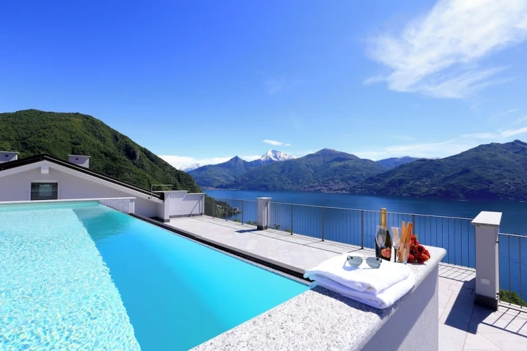 Family Apartment with balcony