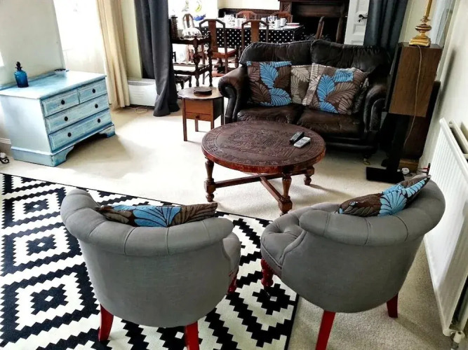 Rosemead Guest House Hotel Overview