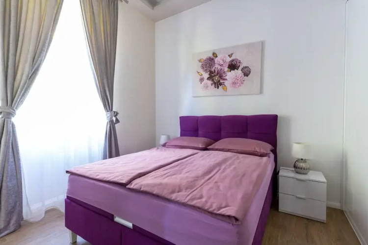 Bonne Chance Apartments