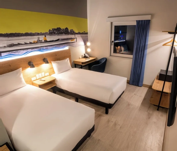 Standard Twin room