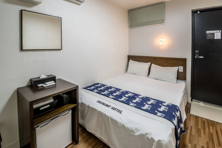 Ekonomy Haeundae Guesthouse