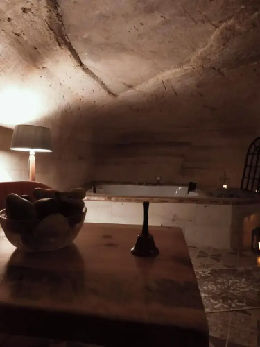Deep Cave House