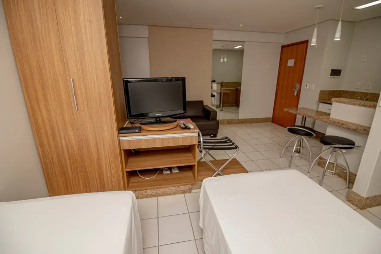 Sun Square Suites Hotel