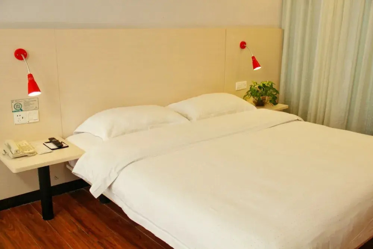 Wenxin Hotel Junhe