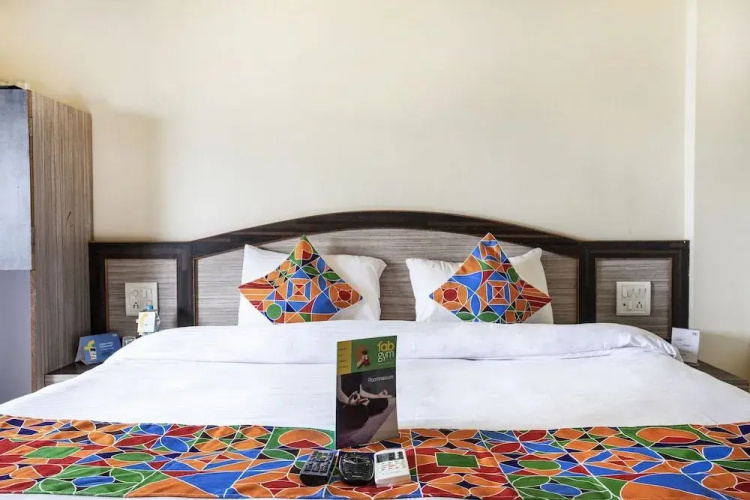 FabExpress Sagar Villa