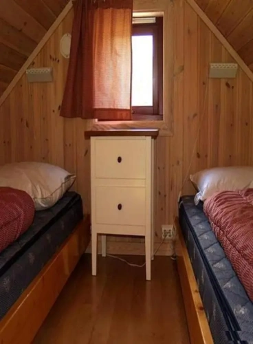 2 Bedrooms Cottage