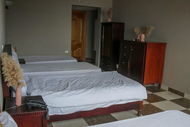Serenity Lodge