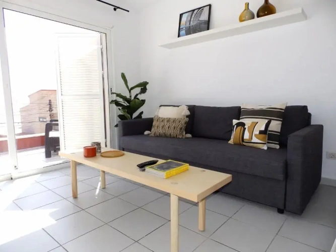 2 Bedrooms Cottage