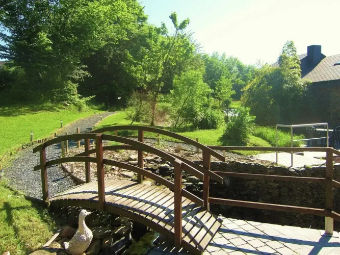 Charming Apartment in Sensenruth with Hot Tub