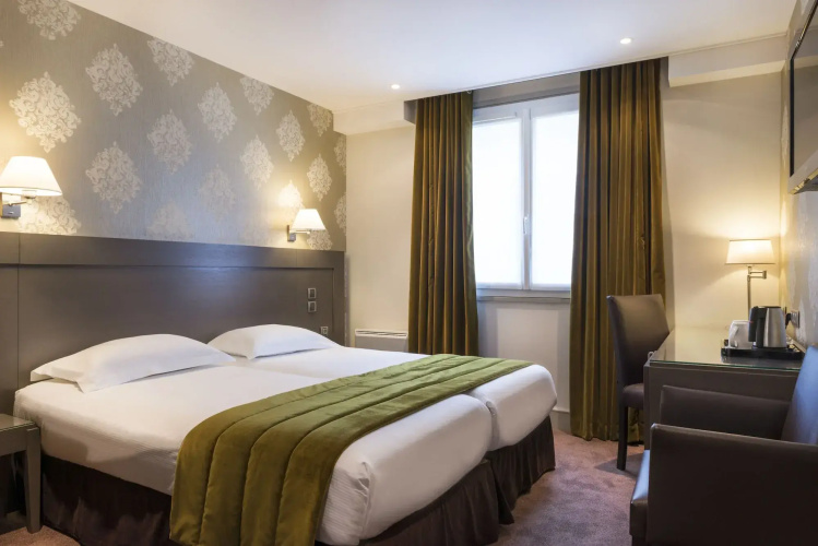 Hotel Volney Opera