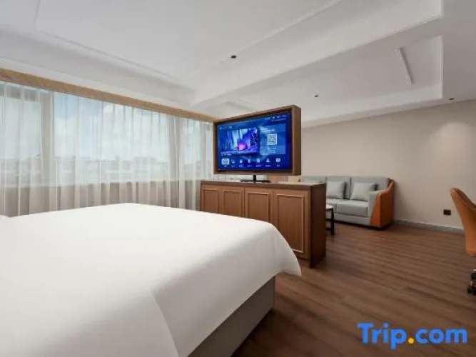 Luxury Suite