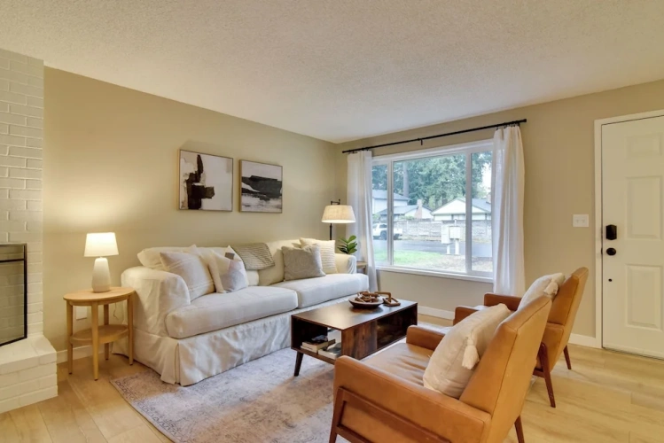 2 Bedrooms Cottage