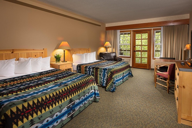 Deluxe Quadruple room