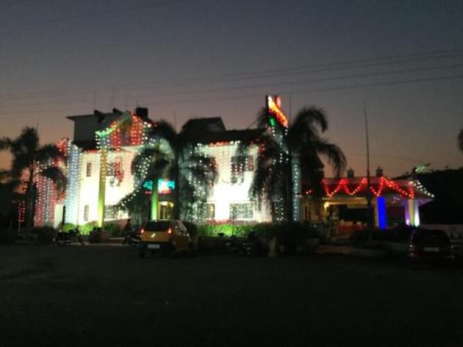 Hotel RavikiranOver view