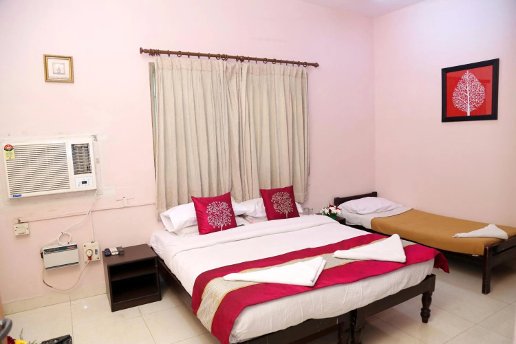 Daffodils Serviced Apartment