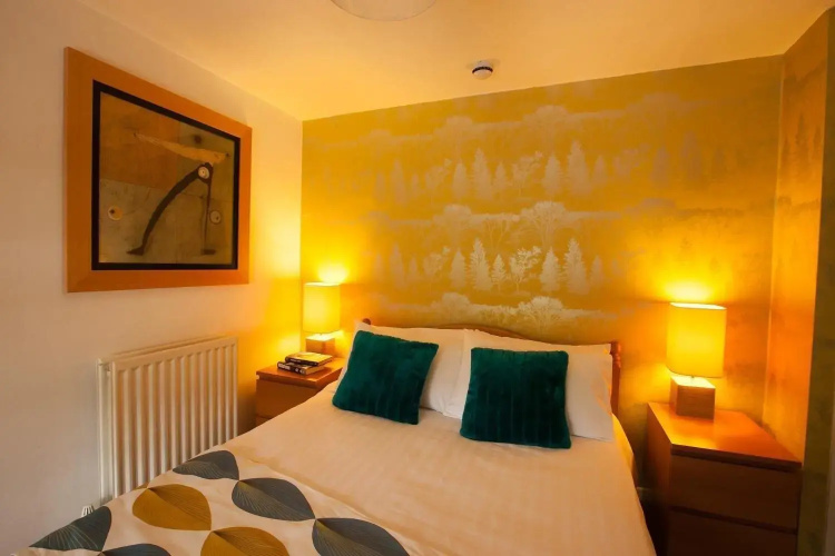 Holly Bush Inn