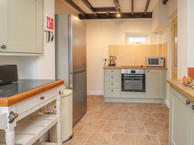 Rover Cottage