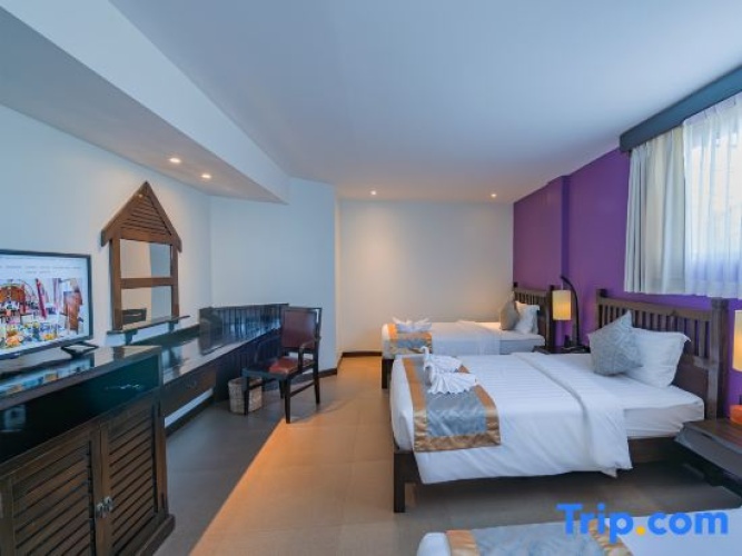Deluxe Triple room