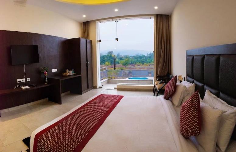 Executive room with balcony